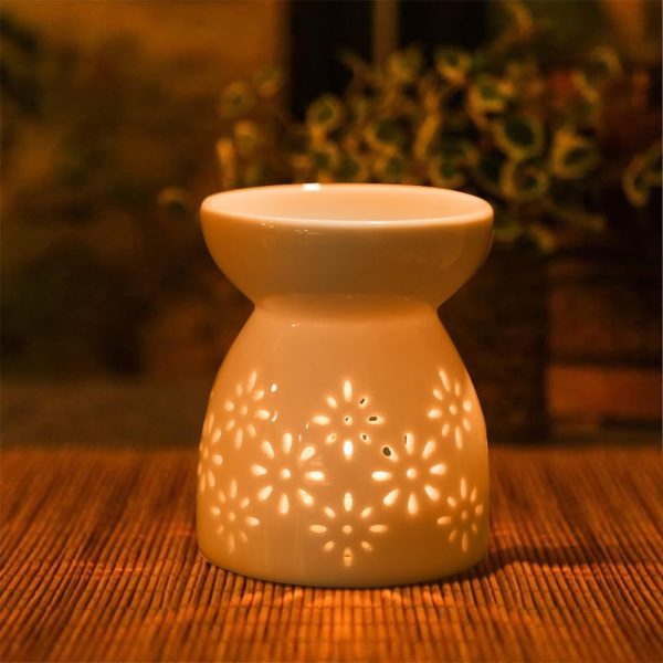 Minidiva Wax Melt Essential Oil Burner, Ceramic Aroma Burners Assorted Wax Warmer Aromatherapy Tarts Holder Candle Scented Diffuser, Valentines Day Hollowed Out Aromatherapy Stove（Akura）
